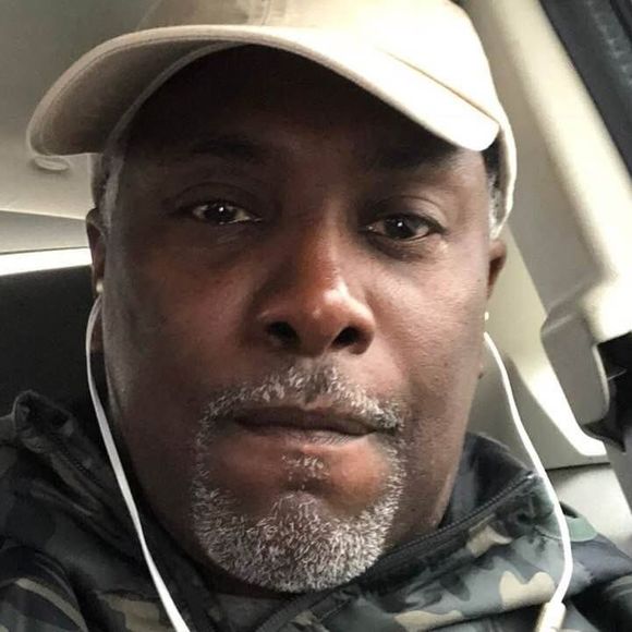 Meet your Posher, Mark - Picture 1 of 1